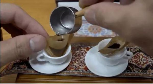 微縮食玩:“過家家”進階版如何俘獲成年人|睡前聊一會兒 微縮食玩:“過家家”進階版如何俘獲成年人|睡前聊一會兒