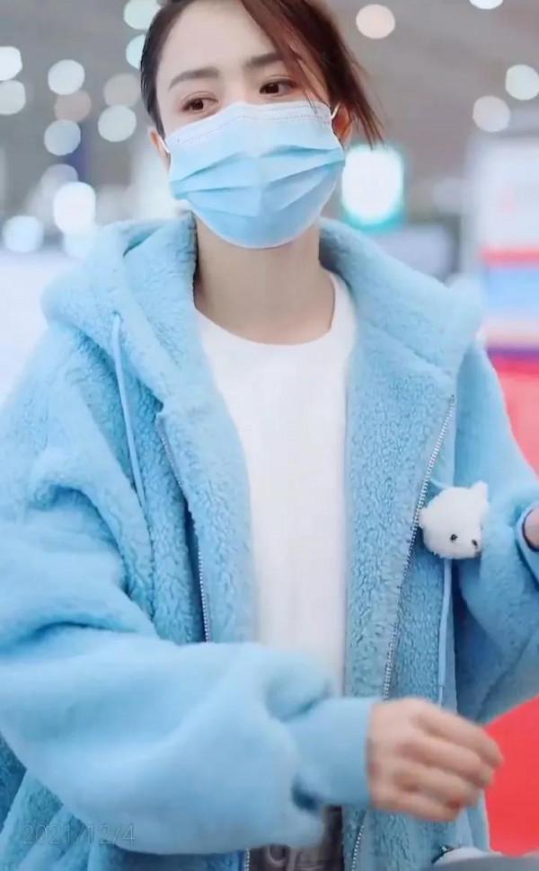 佟麗婭私服,小嘟嘟嘴太可愛,有些萌 佟麗婭私服,小嘟嘟嘴太可愛,有些萌