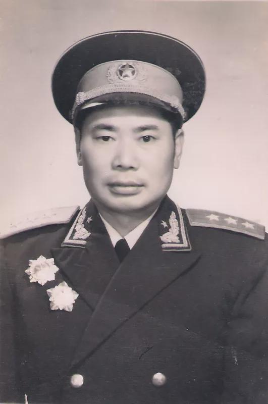 開國上將楊得志之女:父親曾說“讓人民先富起來,不是我們” 開國上將楊得志之女:父親曾說“讓人民先富起來,不是我們”