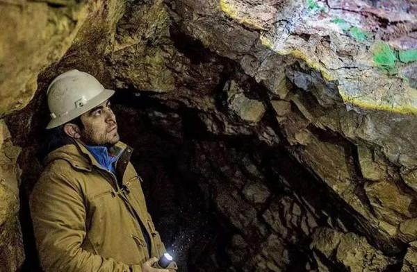 動力電池全球供應鏈背後的故事 動力電池全球供應鏈背後的故事