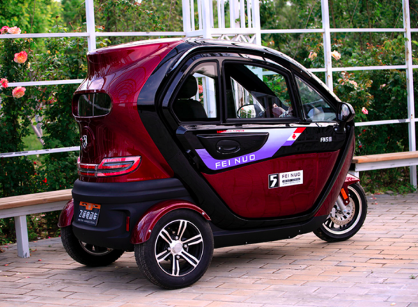 最大續航190公里,支援太陽能充電,飛諾電動三輪車測評 最大續航190公里,支援太陽能充電,飛諾電動三輪車測評