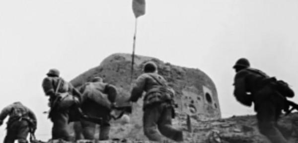 長津湖#付出生命的代價 戰士們用生命和鮮血衝破敵人最後一道防線 長津湖#付出生命的代價 戰士們用生命和鮮血衝破敵人最後一道防線