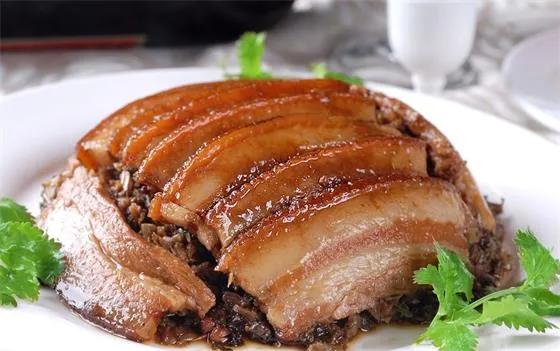 川菜壩壩宴裡的“九大碗”是什麼