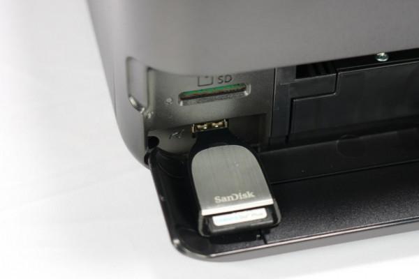 高品質照片裝點幸福生活 愛普生 L8188 印表機評測 高品質照片裝點幸福生活 愛普生 L8188 印表機評測