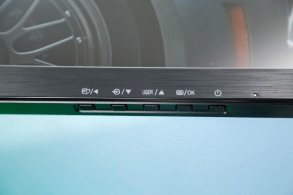 感受無與倫比的震撼吧！飛利浦498P9Z美圖來襲