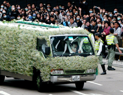 葬禮隆重的明星，每一位離世都令人不捨，最大的78歲，最小的24歲