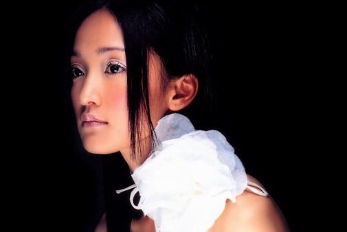 周迅需要結婚嗎？笑話，她又不是王寶釧