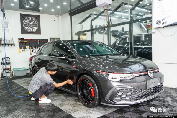 8代高爾夫GTI剛落地就改12萬,跨越半個中國去玩改裝才是真愛 8代高爾夫GTI剛落地就改12萬,跨越半個中國去玩改裝才是真愛