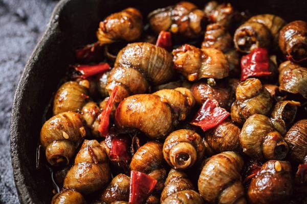 八月十五中秋節,記得“3吃2做1不做”,人氣沖天,家和萬事興 八月十五中秋節,記得“3吃2做1不做”,人氣沖天,家和萬事興