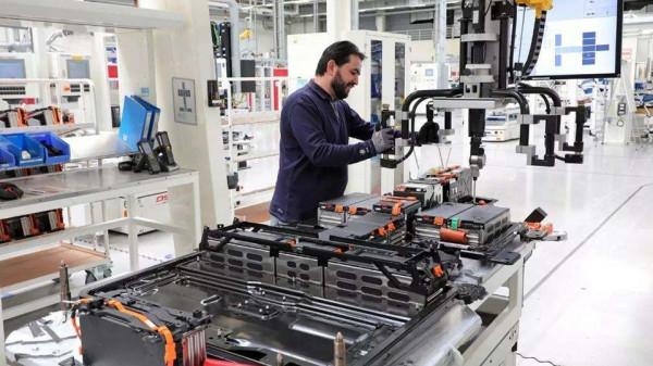 歐洲電動車被“卡脖子”,電池材料供應,世界難題? 歐洲電動車被“卡脖子”,電池材料供應,世界難題?