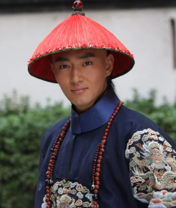 允禮：父親是皇帝，兒子是皇子，雍正死前，為何讓乾隆善待果郡王