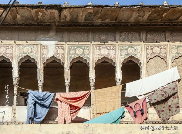 「印度」拉賈斯坦邦的商賈豪宅——哈維利,彩繪和雕刻精彩紛呈 「印度」拉賈斯坦邦的商賈豪宅——哈維利,彩繪和雕刻精彩紛呈