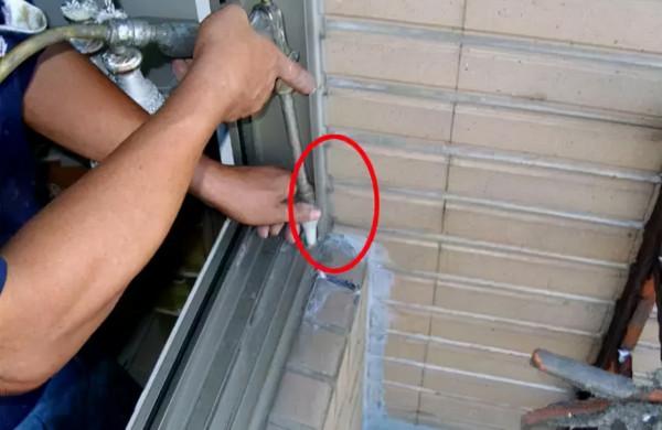 門窗填縫,到底用水泥還是發泡膠? 門窗填縫,到底用水泥還是發泡膠?