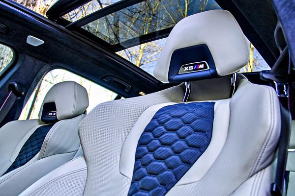 智駕開箱丨“兇猛”大家都知道，更可貴的是這臺寶馬X5 M也可“溫順”