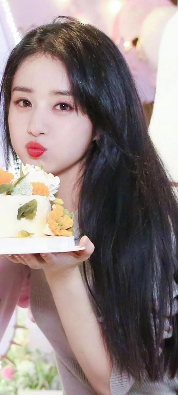 趙麗穎頭像＆桌布，可甜可酷我穎寶