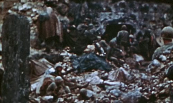 人類最後的大戰場，數十萬日美兩軍慘死在此，美國用核武扭轉局勢