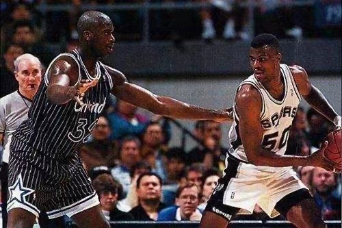 盤點NBA五大“肌肉胖子”！體脂率高卻身體健壯，奧胖僅排第二