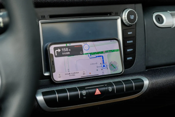 「阿站長開車」嚮往天空自由的小可愛——二手 敞篷SMART