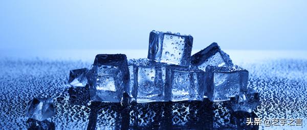 護膚品中添加了“酒精”,用了會毀臉嗎? 護膚品中添加了“酒精”,用了會毀臉嗎?