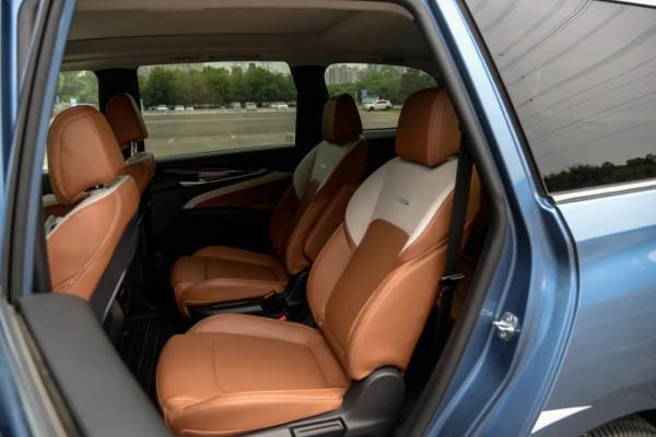 高高愛開車丨有了上汽大通MAXUS G50 PLUS 不想生娃的想生仨