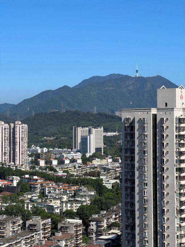 iPhone13 pro max分享幾張夜景和長焦