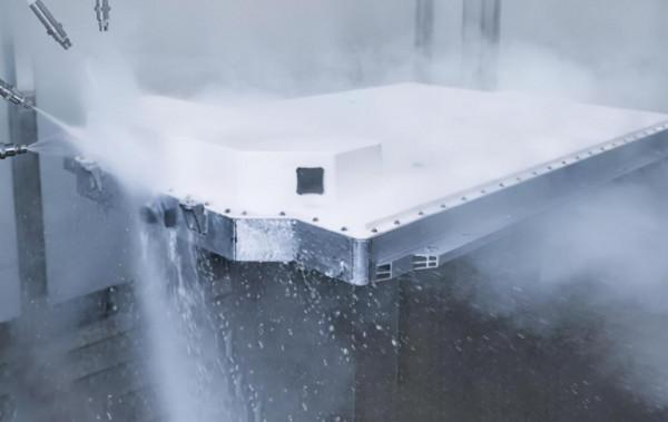 嵐圖釋出琥珀和雲母電池系統:測試成績超國際標準6倍 嵐圖釋出琥珀和雲母電池系統:測試成績超國際標準6倍