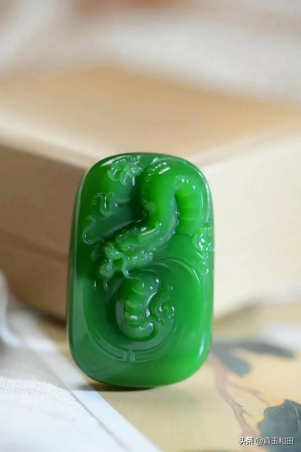 十幾個萬的和田玉俄羅斯碧玉值不值? 十幾個萬的和田玉俄羅斯碧玉值不值?