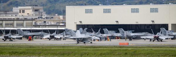 兒子報考海軍航空大學,這學校怎麼樣?畢業後會到哪些崗位工作? 兒子報考海軍航空大學,這學校怎麼樣?畢業後會到哪些崗位工作?