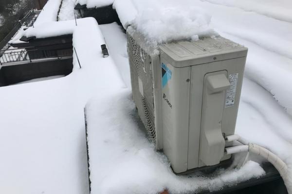 空調使用長期保持一個溫度可以嗎?應該怎樣操作最妥當 空調使用長期保持一個溫度可以嗎?應該怎樣操作最妥當