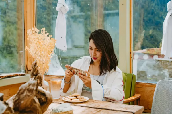 開2021最火的網紅車，打卡最熱的川西網紅店