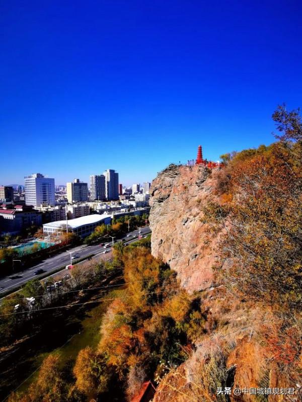 新疆自治區和新疆兵團所有建制城市和縣名稱演變和發展分析介紹