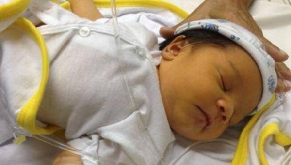 生完孩子後，新手爸媽應該瞭解的3個育兒小知識，學會了輕鬆帶娃