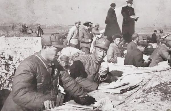 1955年授銜的1048名開國將帥，如今僅有2人仍健在，他們是誰？