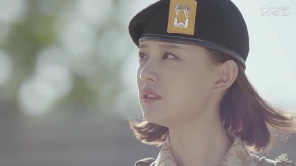 “天然女神”金智媛：顏值絲毫不輸宋慧喬，如今廣告接到“手軟”