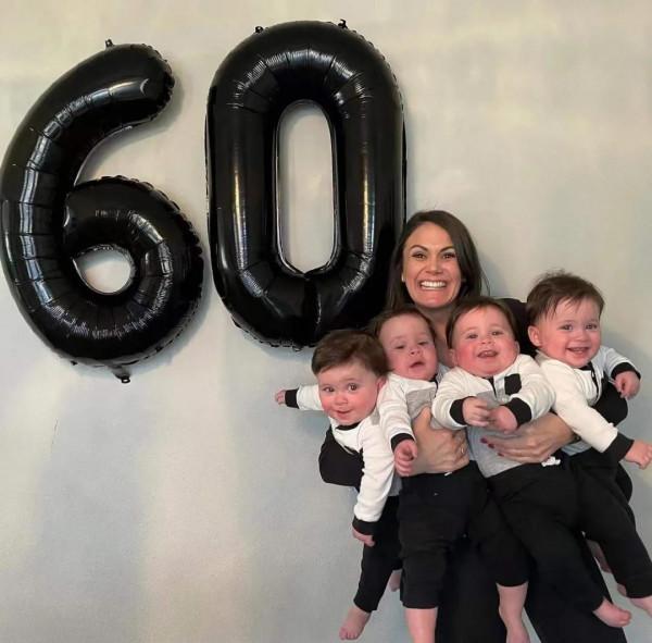 全球僅72例！女子誕下同卵四胞胎，絕了，打麻將永遠不缺人了