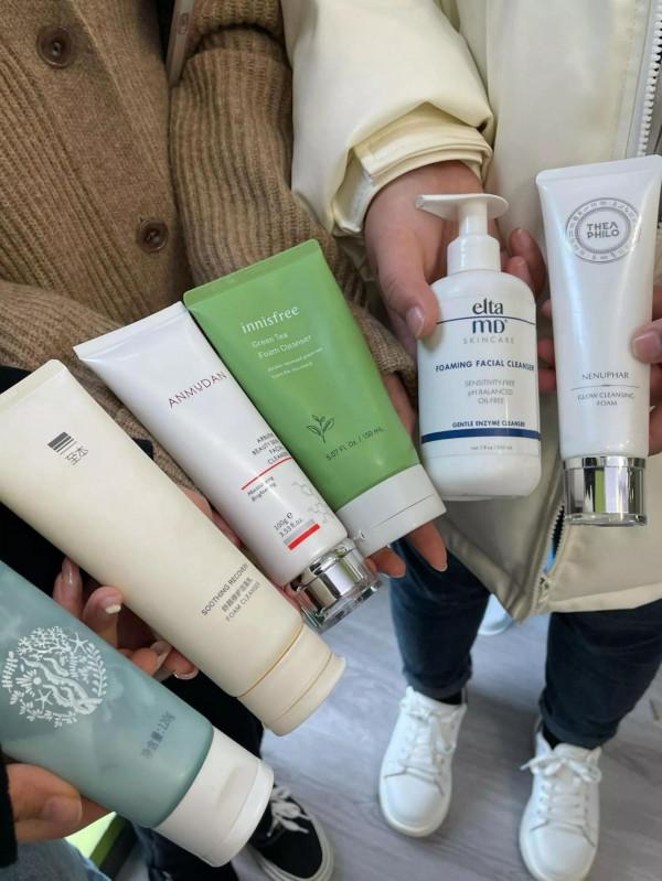 有便宜好用的洗面奶，為啥要花錢買貴的呢