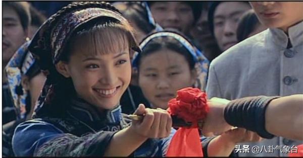 《血色湘西》演員現狀，主角被丈夫奪去生命，配角跨國婚變太可惜