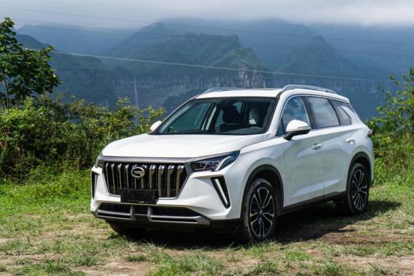 試駕傳祺GS4 PLUS:調校功力比較足 同級2.0T有優勢 試駕傳祺GS4 PLUS:調校功力比較足 同級2.0T有優勢