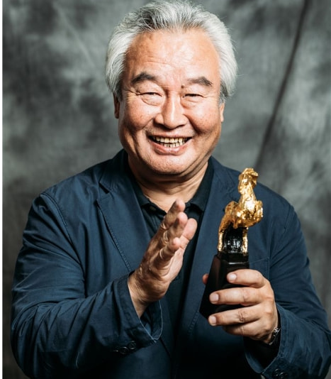 12月份還沒過完，就有10位名人離世，最大85歲，最小23歲