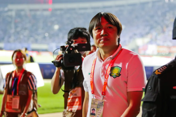 教練謝峰20年：在深足自掏腰包發獎金，“國安開口我就接”