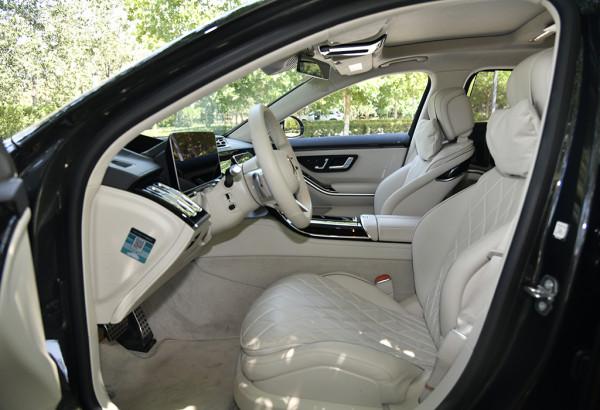 5.5秒破百的奢華行政座駕 與7系比,賓士S級能否再奪“一哥”之位 5.5秒破百的奢華行政座駕 與7系比,賓士S級能否再奪“一哥”之位