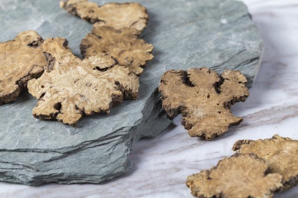 張仲景的婦科第一方：當歸芍藥散，養血調經，祛溼化痰，能治肌瘤