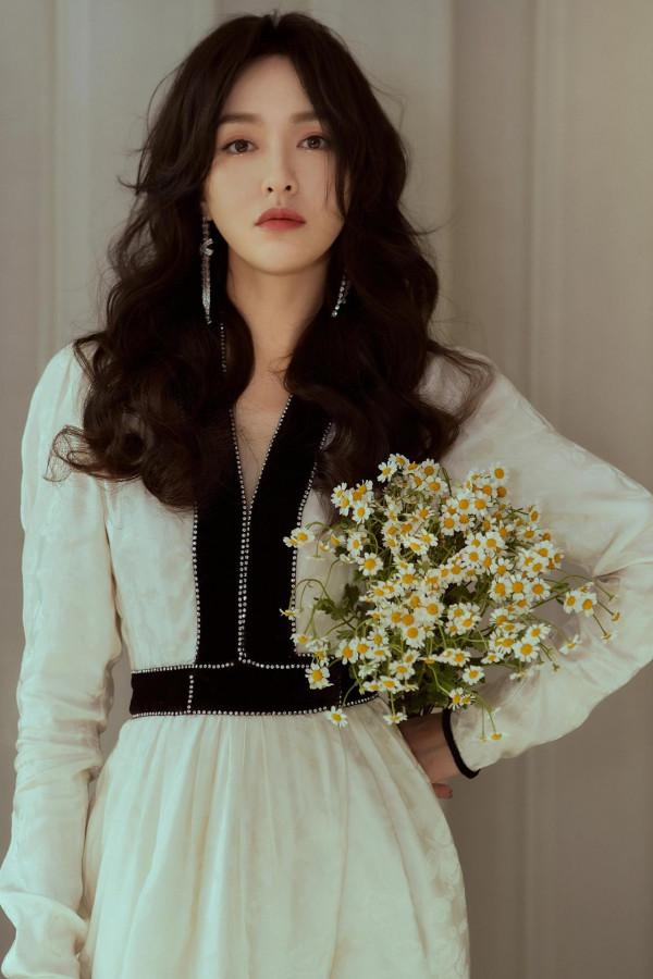 366號“女神”唐嫣