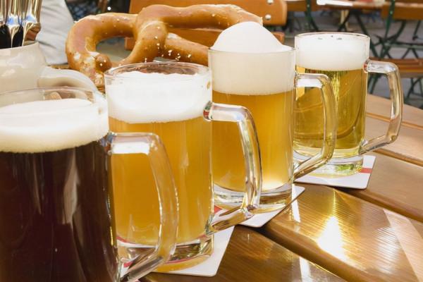 別隻用啤酒澆花了，配上4種“小藥片”，葉子更綠油，開花更多