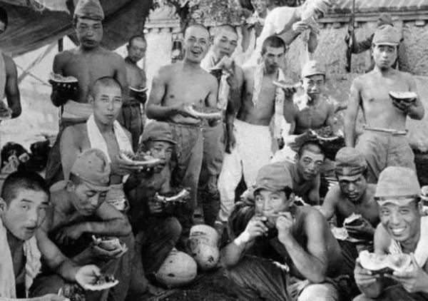 羅炳輝:從奴隸到將軍,重病中解放棗莊,49歲逝世十萬軍民送行 羅炳輝:從奴隸到將軍,重病中解放棗莊,49歲逝世十萬軍民送行