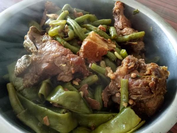 東北過年飯桌必備的8大“硬菜”，全都是“釘子戶”看你吃過幾種