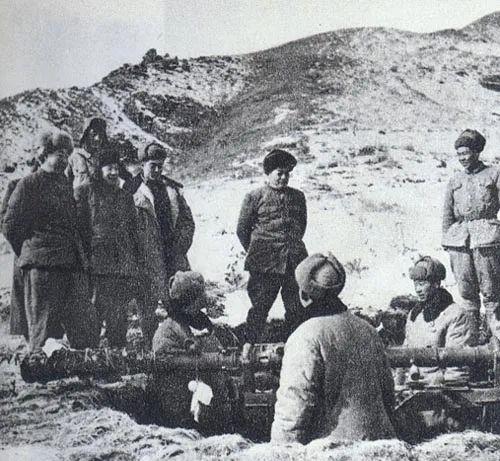 揭秘抗美援朝中彭總最大的敵人李奇微是如何抓住志願軍的死穴 揭秘抗美援朝中彭總最大的敵人李奇微是如何抓住志願軍的死穴