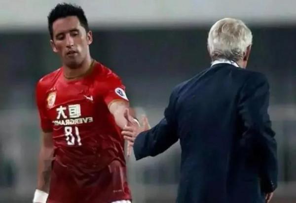 巴里奧斯：加盟恆大就是一場鬧劇