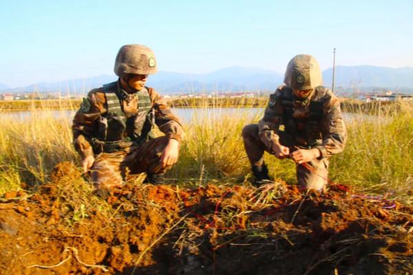 上TNT,引爆! 上TNT,引爆!