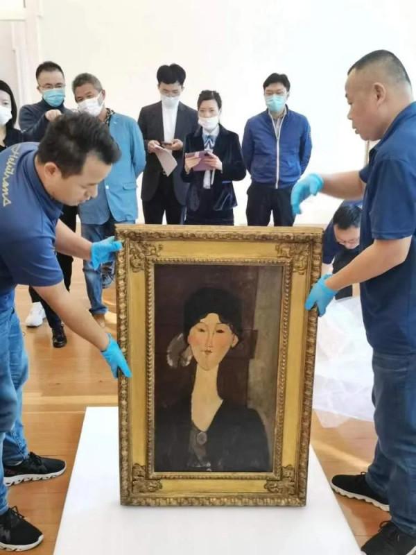 從張大千到莫迪利亞尼,到進博會去買買買 從張大千到莫迪利亞尼,到進博會去買買買